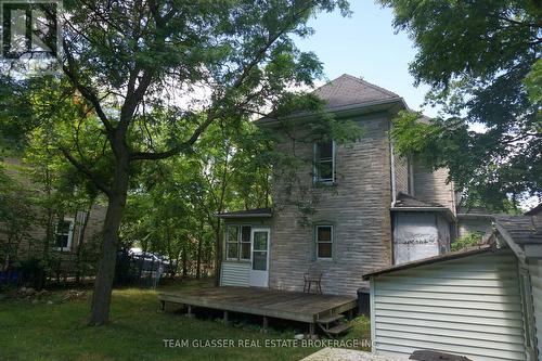 324 Queen Street W, Cambridge, ON - Outdoor