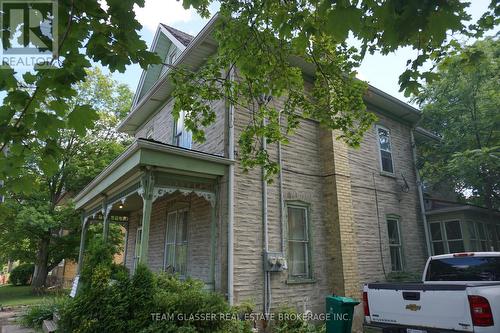 324 Queen Street W, Cambridge, ON - Outdoor