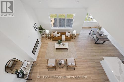 74 Bedell Drive, Mapleton, ON - Indoor
