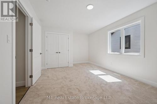74 Bedell Drive, Mapleton, ON - Indoor Photo Showing Other Room