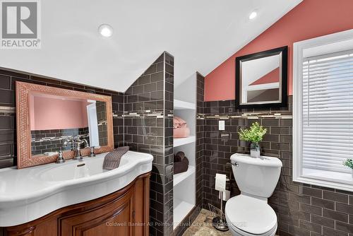 85 Cambria Road N, Goderich (Goderich (Town)), ON - Indoor Photo Showing Bathroom