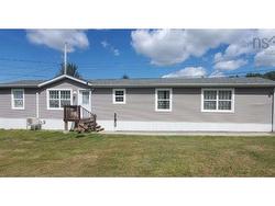 17 Parkwood Drive New Minas, NS B4N 3T3