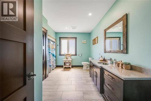 1764 Third Concession Line, Wheatley, ON - Indoor Photo Showing Bathroom