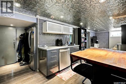 2520 Elliott Street, Regina, SK - Indoor