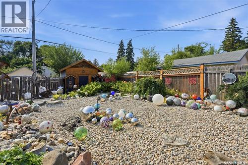 2520 Elliott Street, Regina, SK - Outdoor