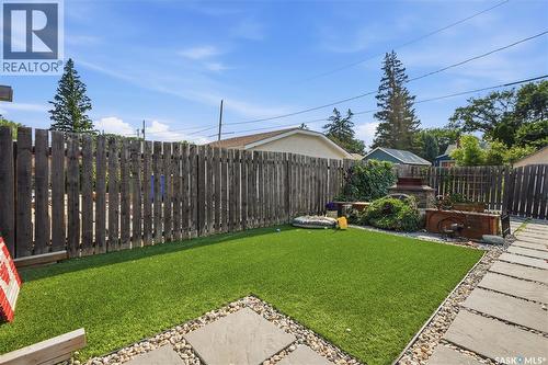 2520 Elliott Street, Regina, SK - Outdoor