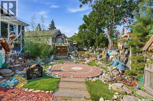 2520 Elliott Street, Regina, SK - Outdoor With Deck Patio Veranda