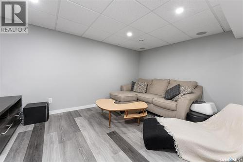 802 31St Street W, Saskatoon, SK - Indoor
