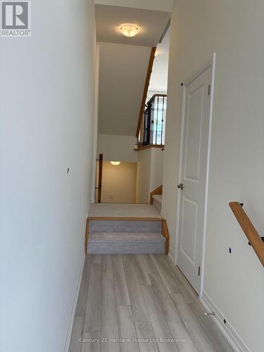 464 JACK WILFORD WAY , Woodstock (Woodstock - South), Ontario N4S 7V6 2