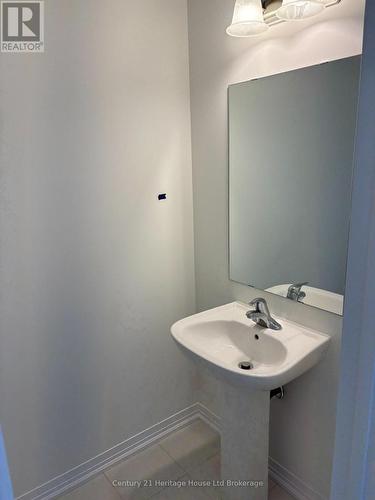 464 JACK WILFORD WAY , Woodstock (Woodstock - South), Ontario N4S 7V6 4