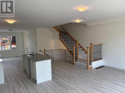 464 JACK WILFORD WAY , Woodstock (Woodstock - South), Ontario N4S 7V6 5