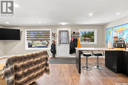 145 Lillooet Street E, Moose Jaw, SK - Indoor