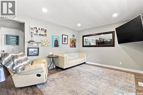 145 Lillooet Street E, Moose Jaw, SK - Indoor