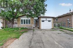 151 FAWCETT TRAIL  Toronto, ON M1B 3B9