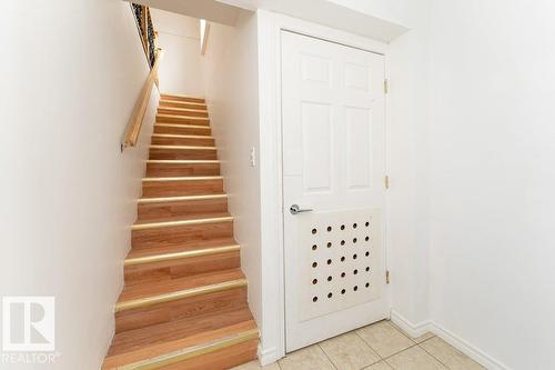 10712 103 St Nw, Edmonton, AB 