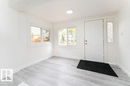 10712 103 St Nw, Edmonton, AB 