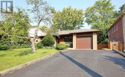 130 GRANDVIEW AVENUE  Markham, ON L3T 1H6