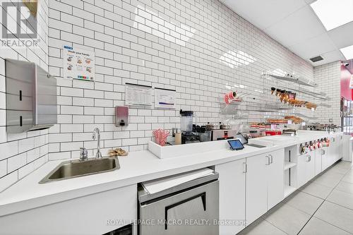 D9 - 380 Dundas Street E, Oakville, ON 