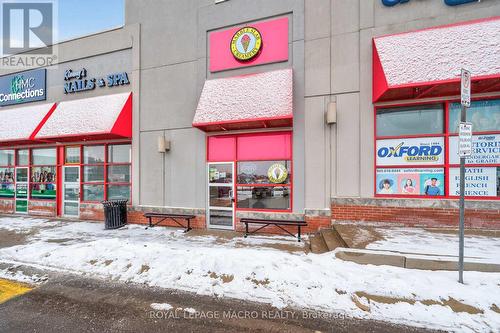 D9 - 380 Dundas Street E, Oakville, ON 