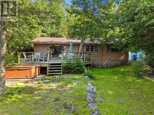 25 Chippewa Cr-Panabode - 25 Chippewa Crescent, Tiny, ON - Outdoor