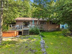 25 CHIPPEWA CRESCENT  Tiny, ON L9M 0C4
