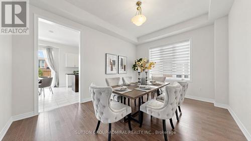 284 East'S Corners Boulevard, Vaughan, ON - Indoor Photo Showing Dining Room