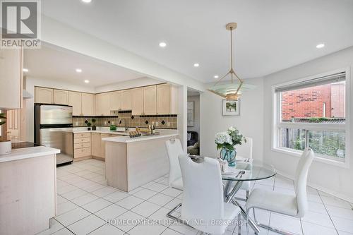 5813 Fieldon Road, Mississauga, ON - Indoor