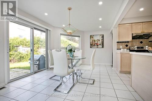 5813 Fieldon Road, Mississauga, ON - Indoor