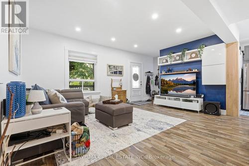 347 Dover Street S, Cambridge, ON - Indoor