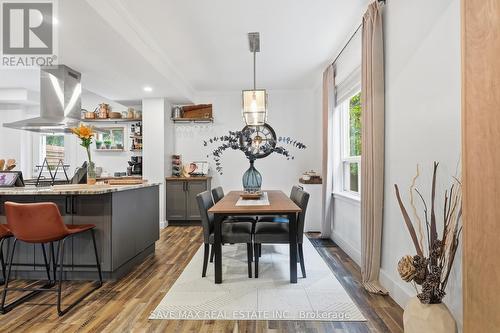 347 Dover Street S, Cambridge, ON - Indoor Photo Showing Dining Room