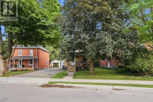 347 Dover Street S, Cambridge, ON - Outdoor With Facade
