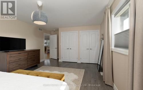 247 Sunset Drive, West Perth (Mitchell), ON - Indoor Photo Showing Bedroom
