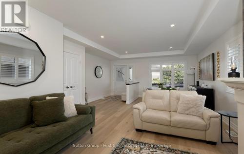247 Sunset Drive, West Perth (Mitchell), ON - Indoor Photo Showing Living Room