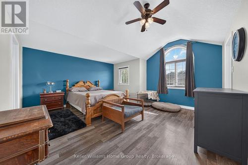 479 Doon S Drive E, Kitchener, ON - Indoor Photo Showing Bedroom