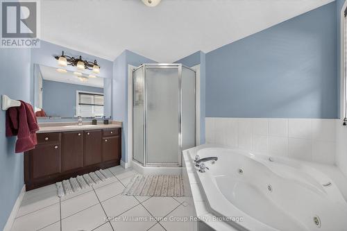 479 Doon S Drive E, Kitchener, ON - Indoor Photo Showing Bathroom