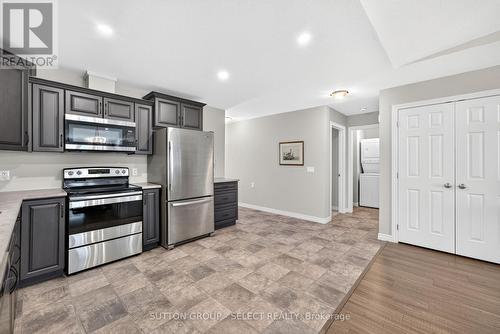 14 Devon Drive, South Huron (Exeter), ON - Indoor Photo Showing Kitchen With Stainless Steel Kitchen