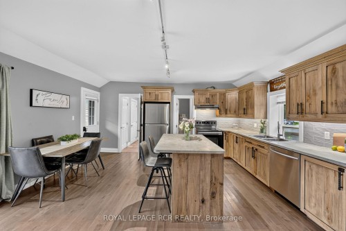 598319 2Nd Line West Line, Mulmur, ON - Indoor Photo Showing Kitchen With Double Sink