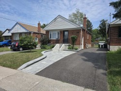 Lower-141 Phillip Avenue Toronto, ON M1N 3R6