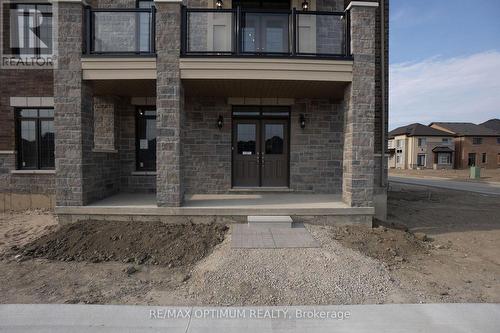 70 KEYWORTH CRESCENT , Brampton, Ontario L6R 4E6 2