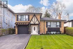 49 BOWERBANK DRIVE Toronto, ON M2M 1Z9