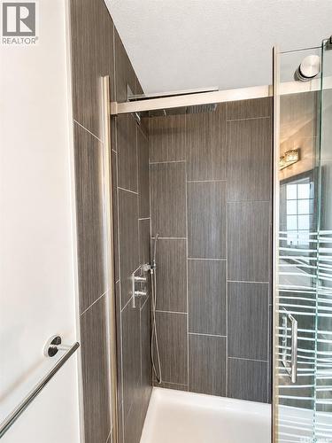 110 Chubb Cove, Saskatoon, SK - Indoor Photo Showing Bathroom