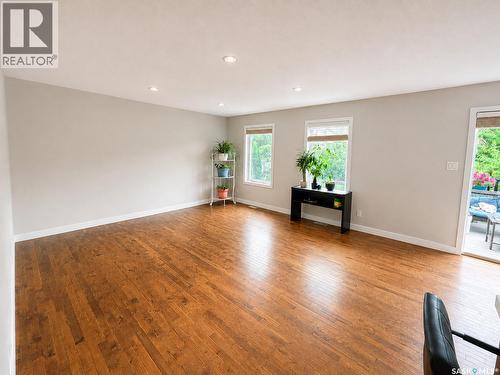 110 Chubb Cove, Saskatoon, SK - Indoor Photo Showing Living Room