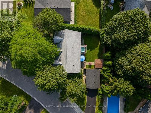 54 Starlight Crescent, Richmond Hill, ON - Outdoor
