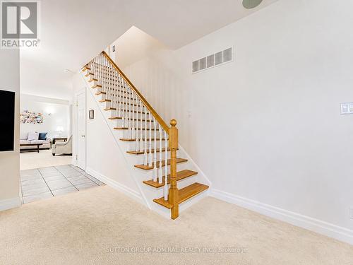 54 Starlight Crescent, Richmond Hill, ON - Indoor Photo Showing Other Room