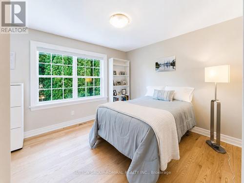 54 Starlight Crescent, Richmond Hill, ON - Indoor Photo Showing Bedroom