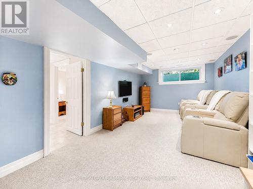 54 Starlight Crescent, Richmond Hill, ON - Indoor
