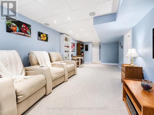 54 Starlight Crescent, Richmond Hill, ON - Indoor