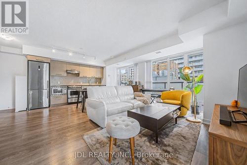 1411 - 87 Peter Street, Toronto, ON - Indoor Photo Showing Living Room