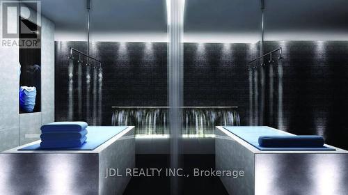 1411 - 87 Peter Street, Toronto, ON - Indoor