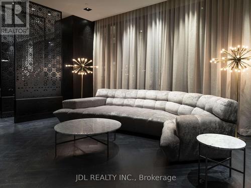 1411 - 87 Peter Street, Toronto, ON - Indoor